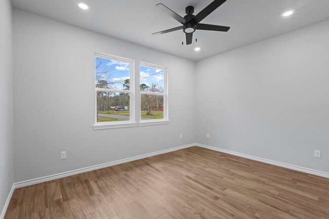 Foto del edificio - 1215 Pine St