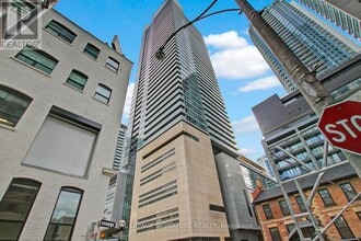 Building Photo - 80-3280 John St