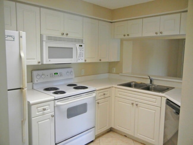 Building Photo - 2729 Anzio Ct