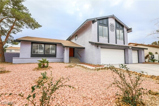 Building Photo - 5301 Opuntia St