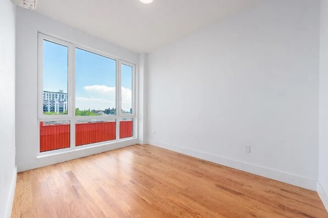 Building Photo - Cypress Park