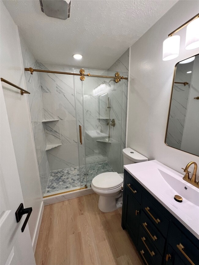 Foto del edificio - 3211 Meadowview Dr