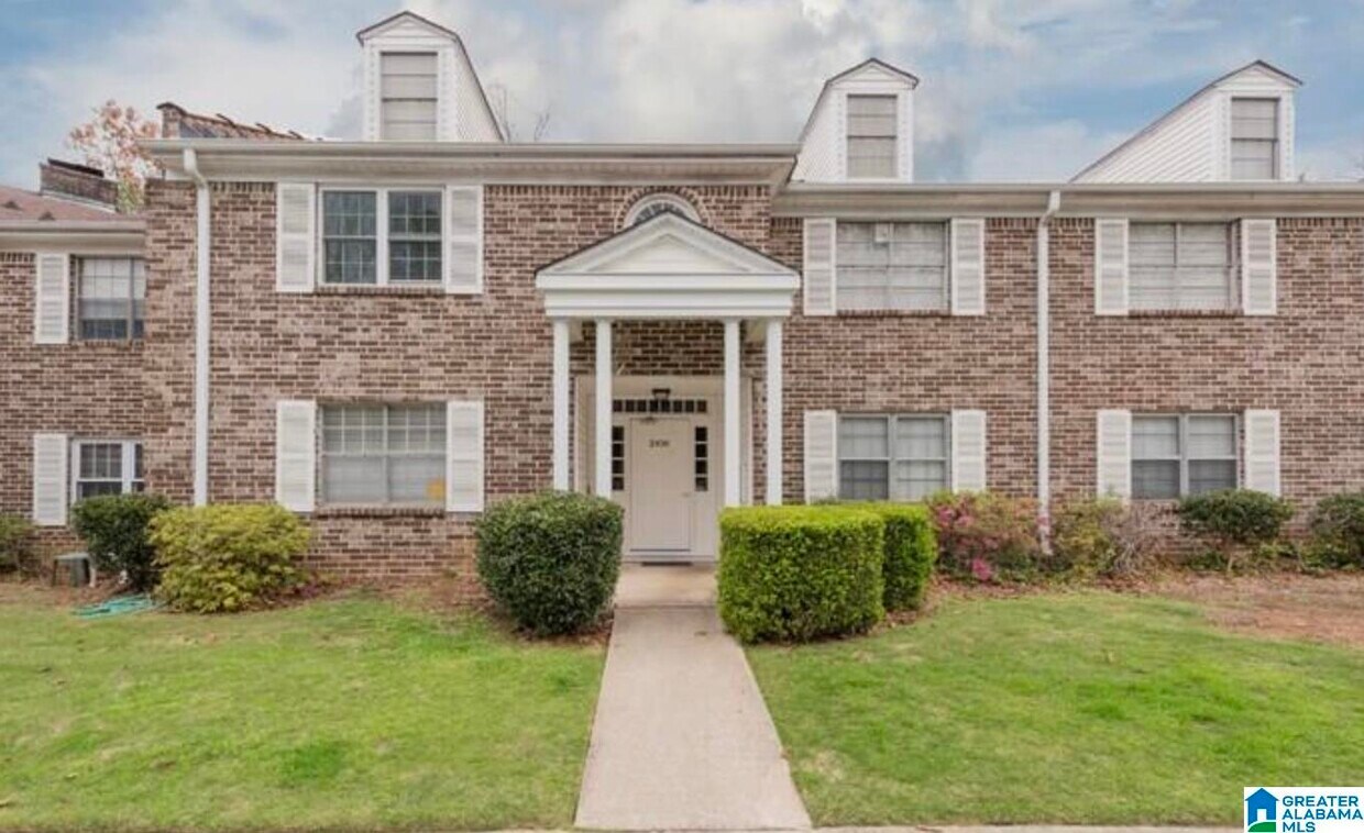 Primary Photo - 2108 Montreat Ln