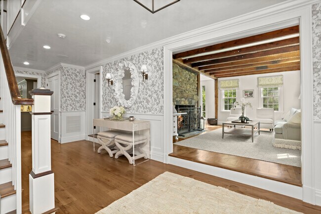 Foto del edificio - 141 W Norwalk Rd