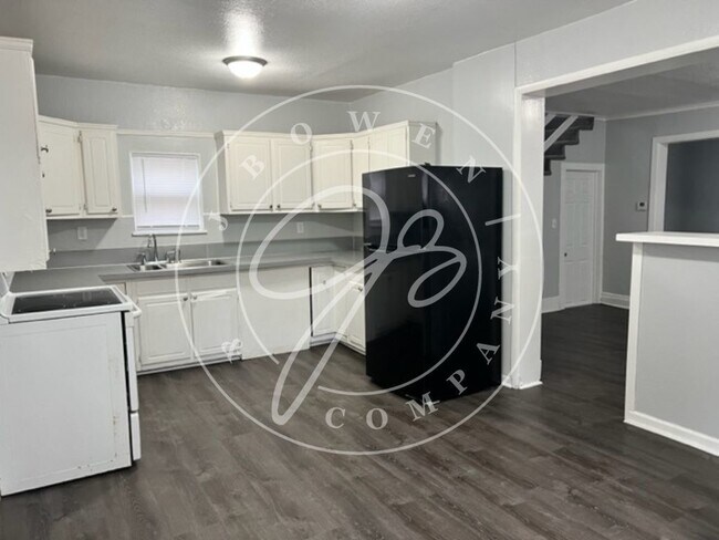 Foto del edificio - Beautiful 2 bedroom home in West Toledo