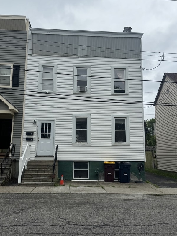 Foto principal - 7 Corning St