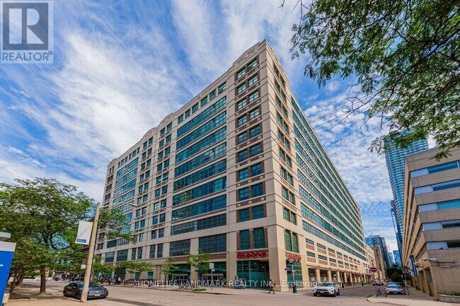 Building Photo - 155 Dalhousie St