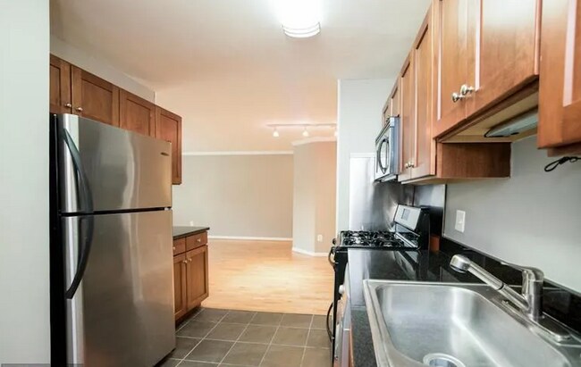 Foto del edificio - 3109 Naylor Rd SE