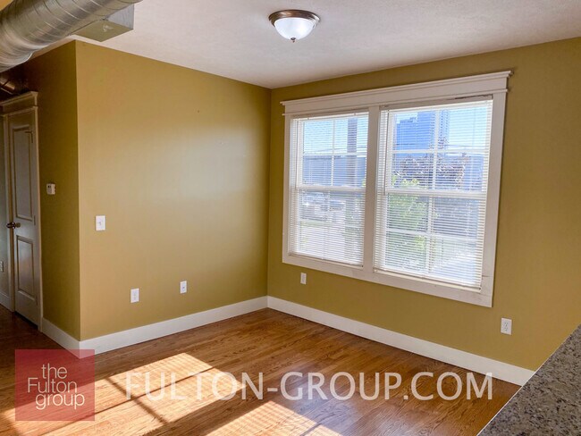 Foto del edificio - 604 Chatham St NW