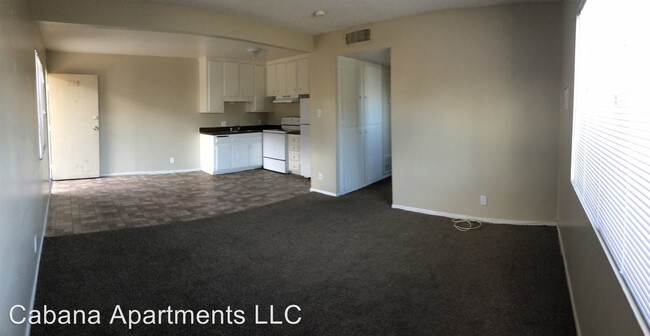 Building Photo - 2521 Poppy Ln