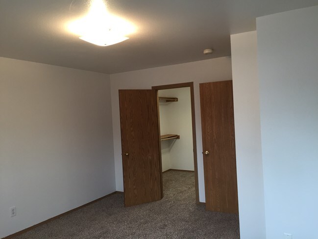 Foto del edificio - 8210 Williwa Ave