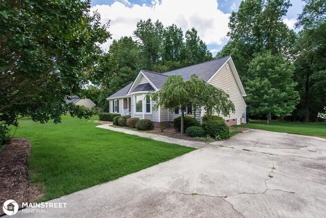 Building Photo - 212 Bowling Farm Ct, Raleigh, NC 27603