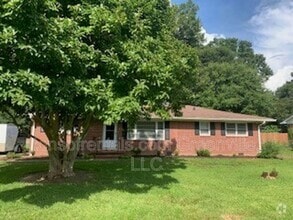 Building Photo - 106 Keloy St