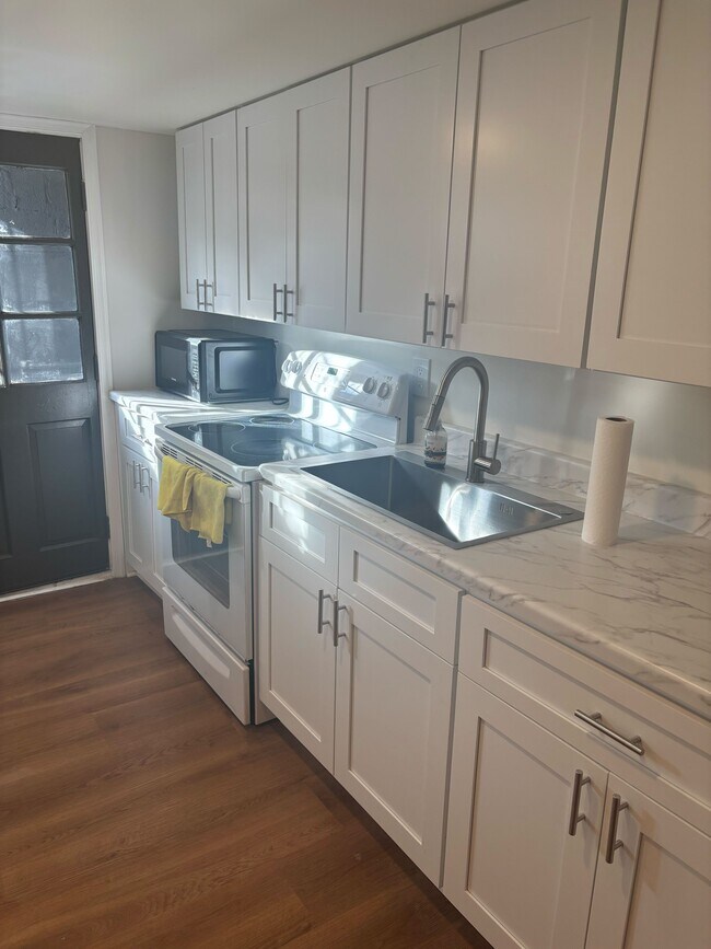 Cocina - 1831 Deveron Rd