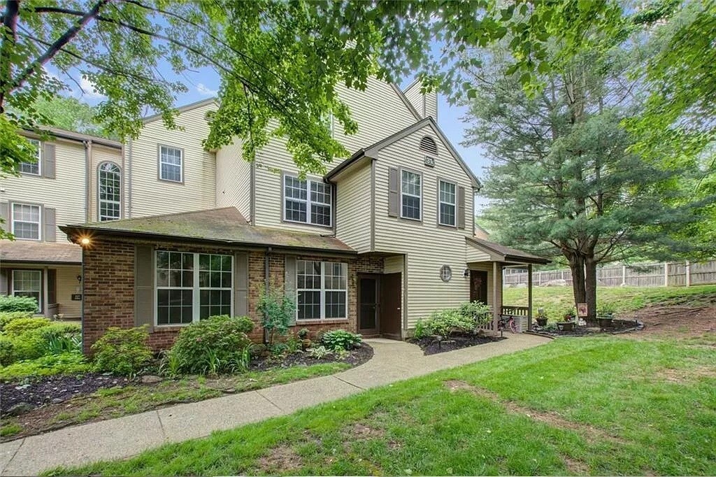 Foto principal - 3151 Cypress Ct