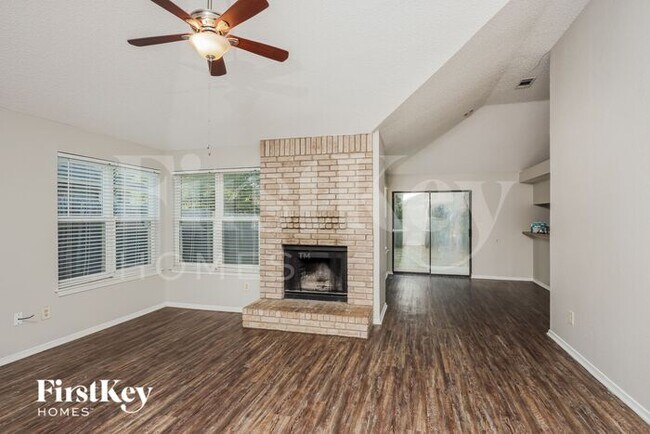 Building Photo - 7608 Rice Dr