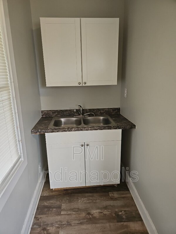 Foto del edificio - 1540 N Grant Ave