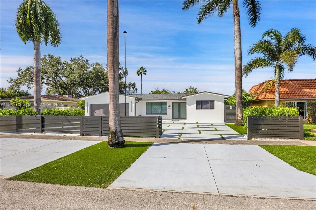 Foto principal - 5501 McKinley St