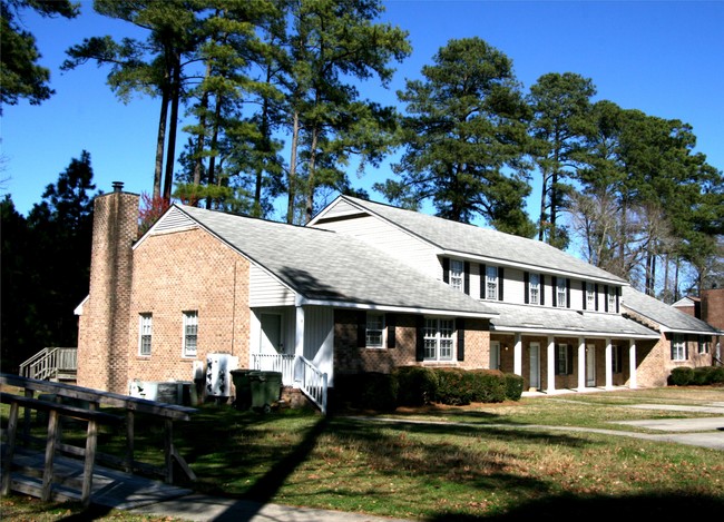 Building Photo - Chase Park Apartments