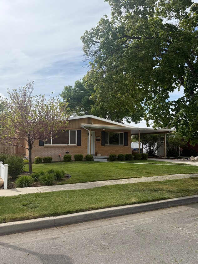 Photo - 2952 S Hartford St (Salt Lake City, UT)