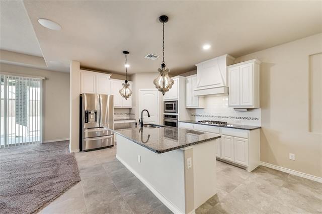 Building Photo - 3010 Lily Ln