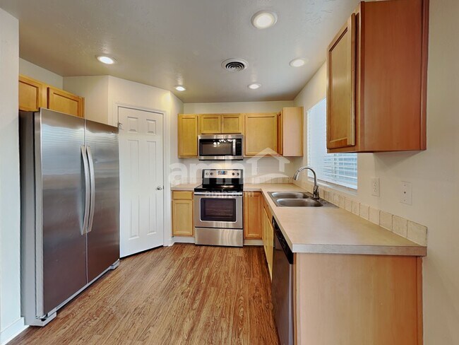 Foto del edificio - 19637 Cumberland Way