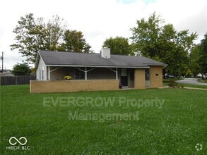 Building Photo - 546 Mooreland Dr