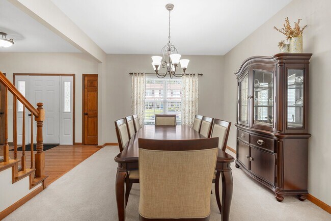 Building Photo - 3536 Chervil Dr
