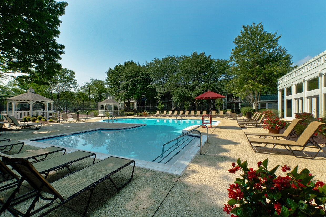 Avalon Fairway HillsMeadows Apartments in Columbia, MD