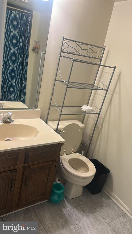 Building Photo - 6172 Morning Glory Rd