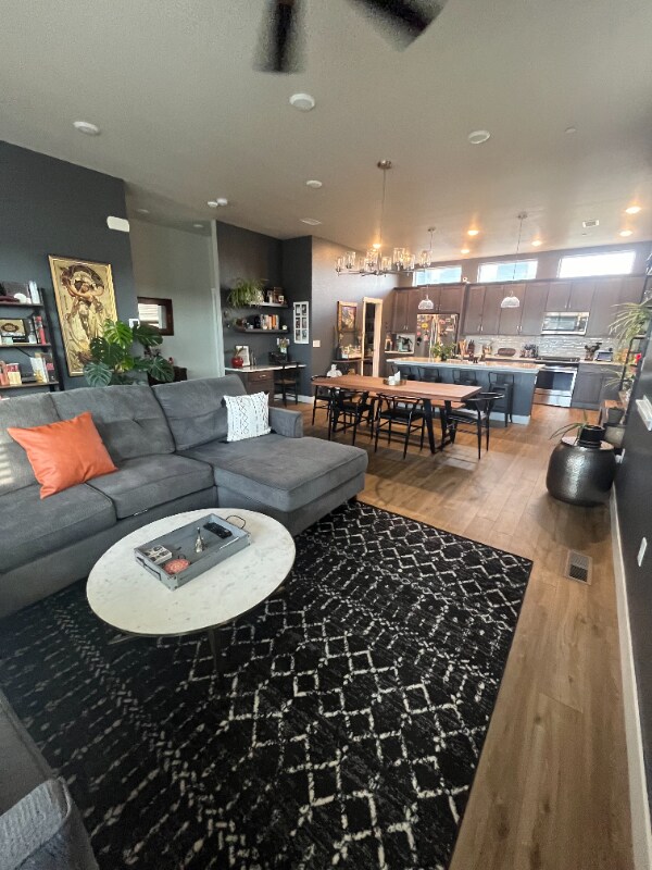 Foto principal - 1585 W 68th Ave