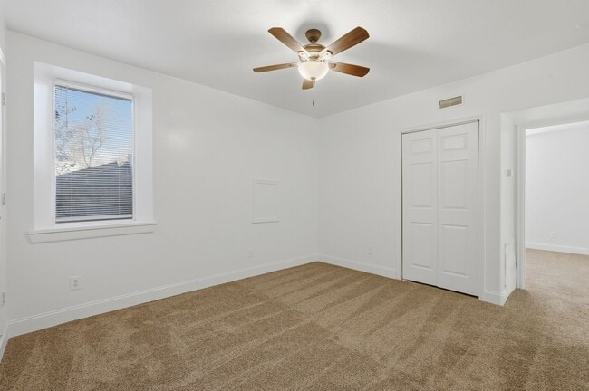 Foto del edificio - 541 27th St