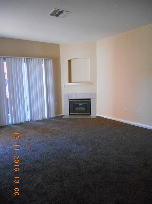 Foto del edificio - 4730 E Craig Rd