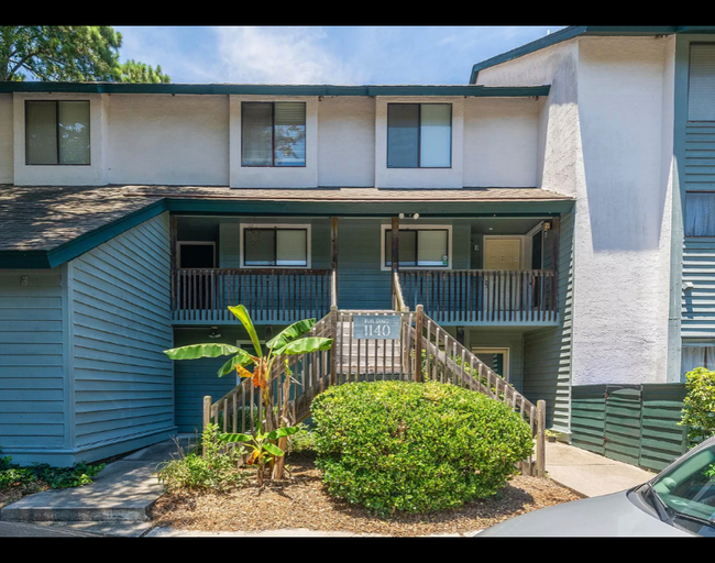 Foto del edificio - 1140 Hidden Cove Dr