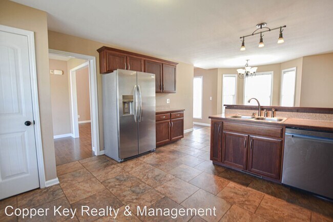 Building Photo - 3 br, 2 bath House - 1029 Freedom Drive