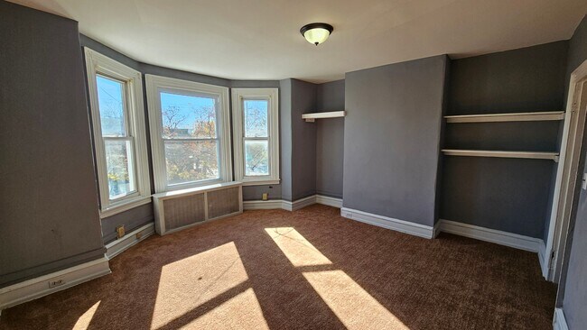 Foto del edificio - 5849 Springfield Ave, Philadelphia, PA 19143