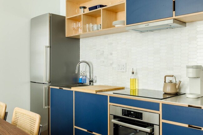 Building Photo - 1510 Race St