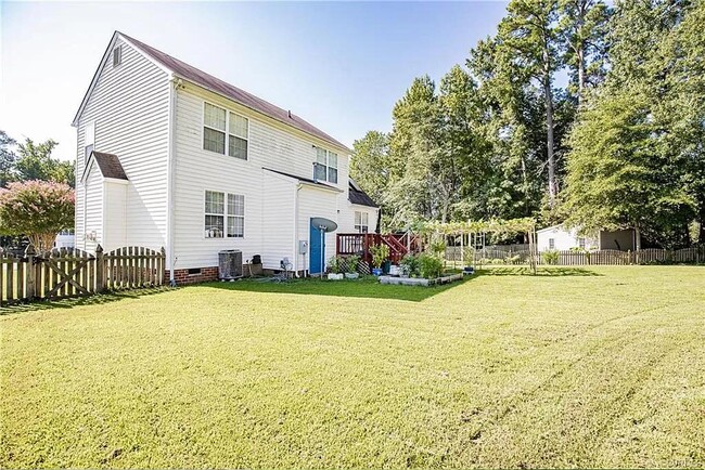 Building Photo - 7512 Laurel Ridge Ct