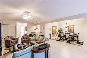 Building Photo - 838 W Elkcam Cir