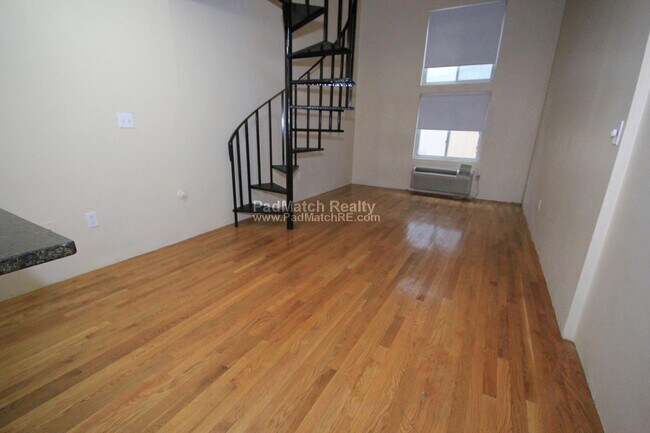 Foto del edificio - 385 Dorchester St