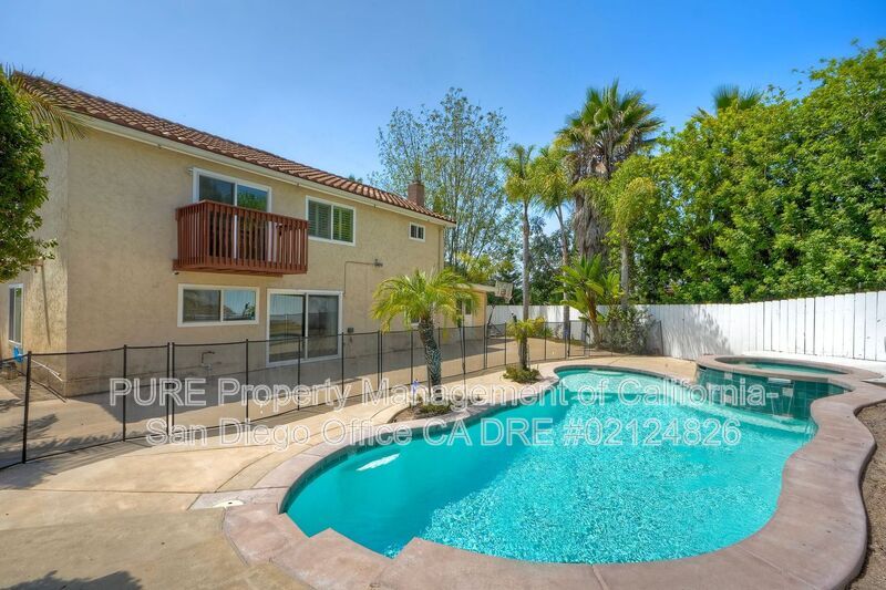 Primary Photo - 461 Ridgeview Ct