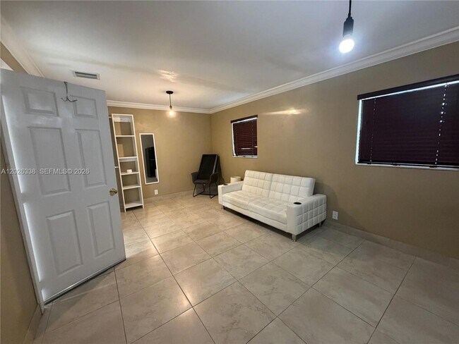 Foto del edificio - 414 SW 2nd Terrace