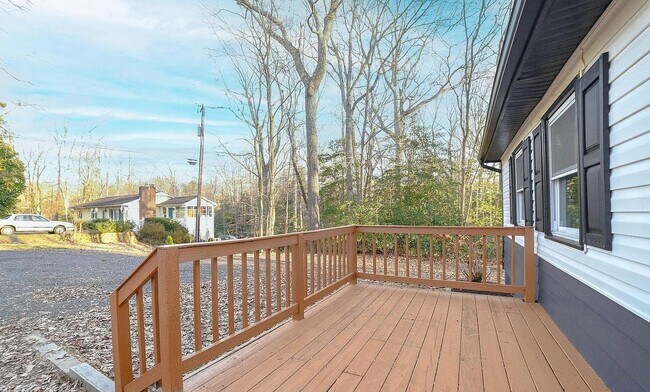 Foto del edificio - 12461 Holly Cir