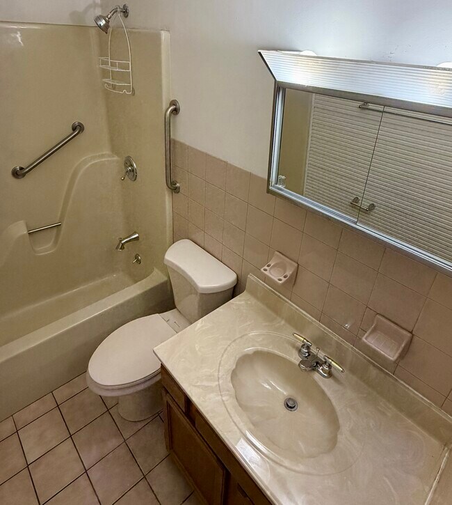 Foto del edificio - 114 Clearwater Ct