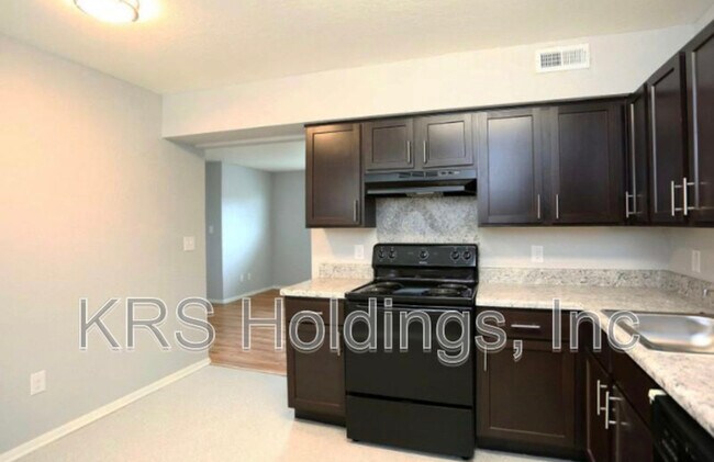 Foto del edificio - 4247 Orcutt Ave