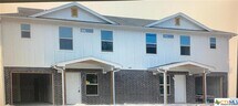 Foto principal - 605 Stringer St