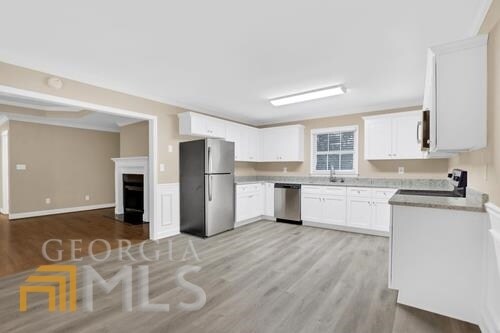 Foto del edificio - 38 Cooper Lake Rd SW