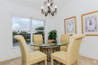 Building Photo - 866 Carrick Bend Cir