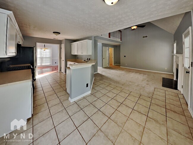 Foto del edificio - 5635 Lenox Park Pl