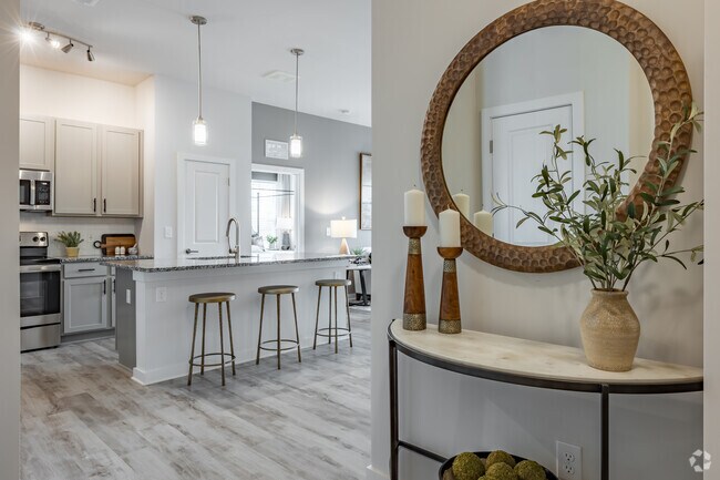Interior Photo - Arden at South Point